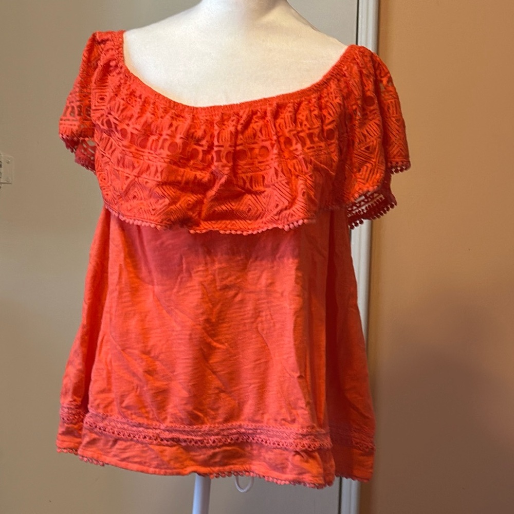 18/20 Lane Bryant off the shoulder top